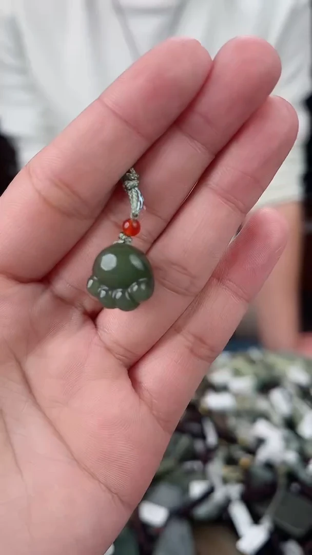 【闪购商品】和田玉（糖玉）颈饰未镶嵌多样性发货，一物一拍