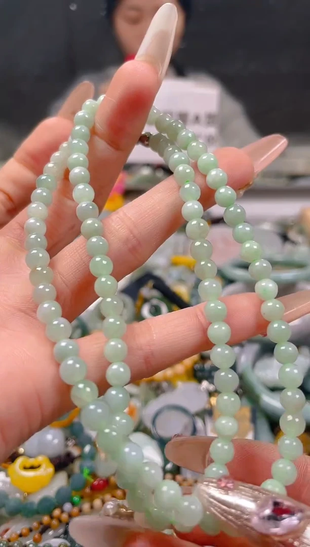 【闪购商品】翡翠颈饰未镶嵌5-6MM/A/翡翠A货一图一物