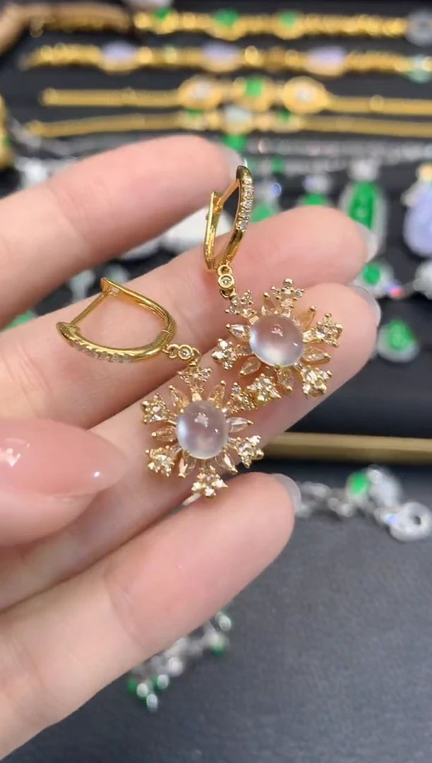 18K金镶嵌翡翠耳饰C40