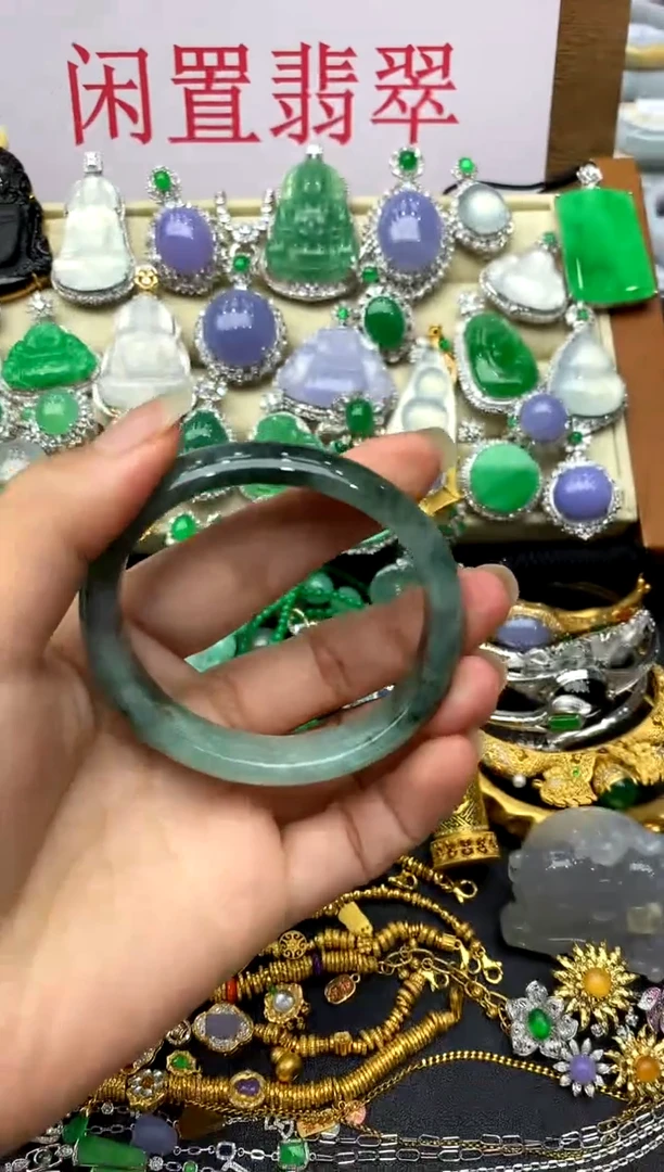 翡翠手镯未镶嵌323-中国好珍宝