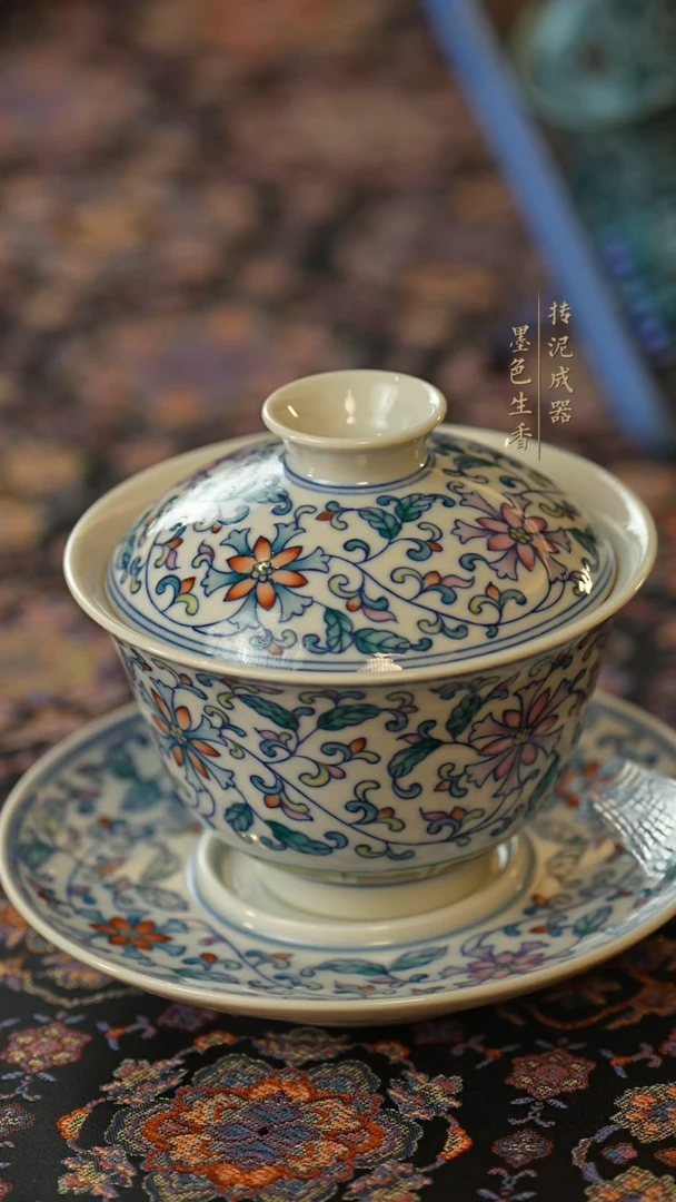 瓷片       龙序