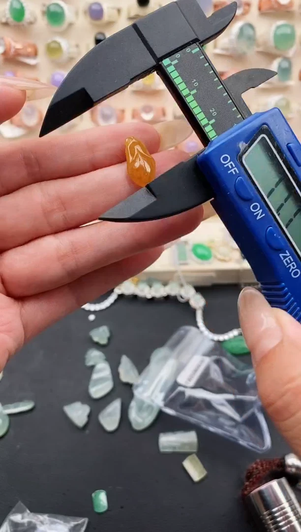 裸石翡翠缅甸天然A货翡翠22  9-