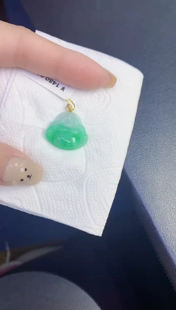颈饰18K金镶嵌翡翠缅甸天然翡翠A货