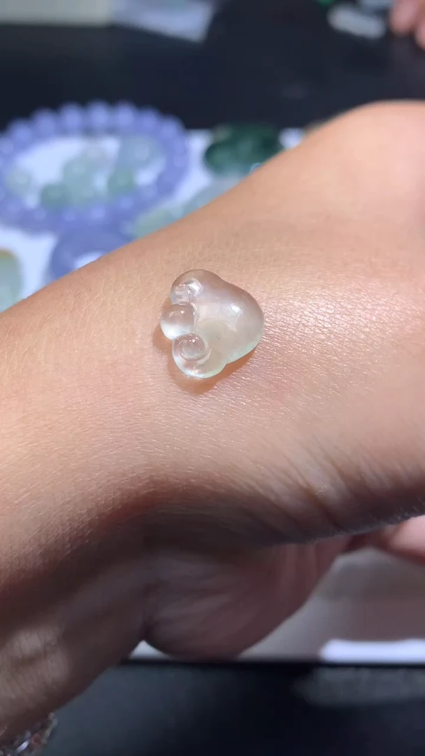 未镶嵌定制翡翠毛货