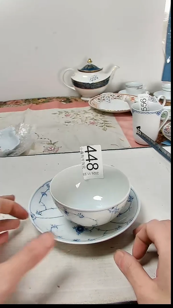 瓷片里****）小淼海外陶瓷工艺品