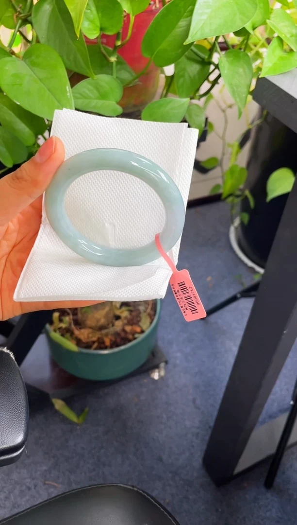 未镶嵌手镯翡翠A****莹501-56