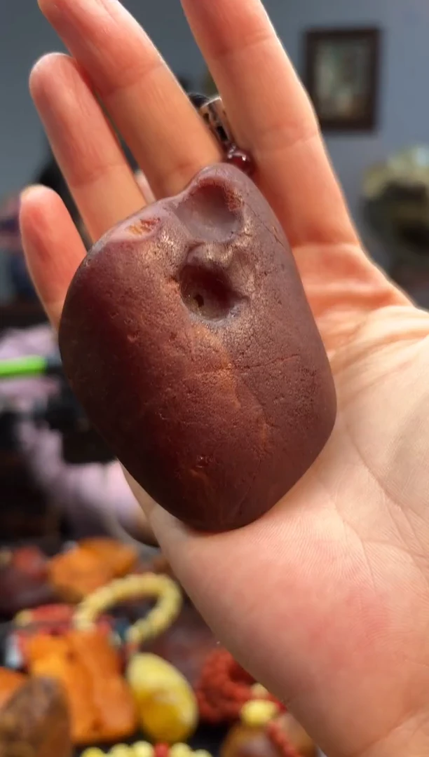 琥珀颈饰未镶嵌吊坠