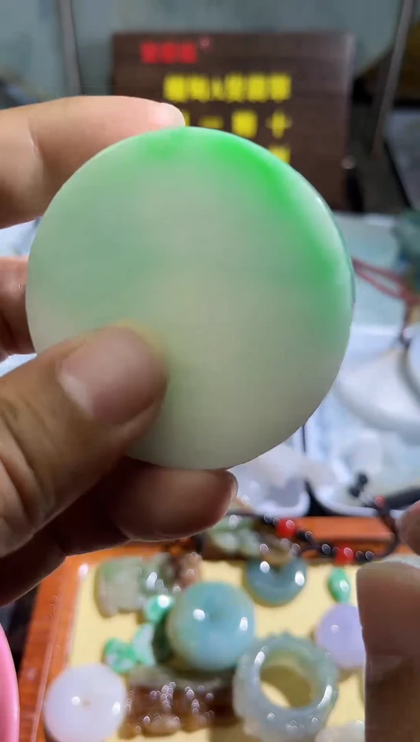 未镶嵌定制翡翠天然缅甸翡翠A货