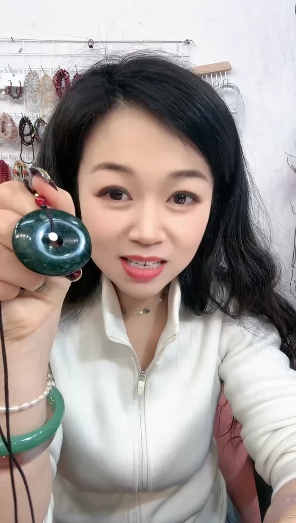 【闪购商品】白玉菩提吊坠药 吊坠吊坠