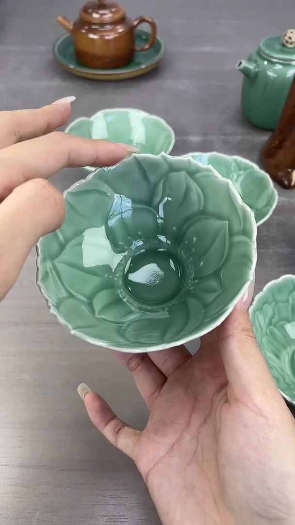 青瓷仓储福利清仓微微暇