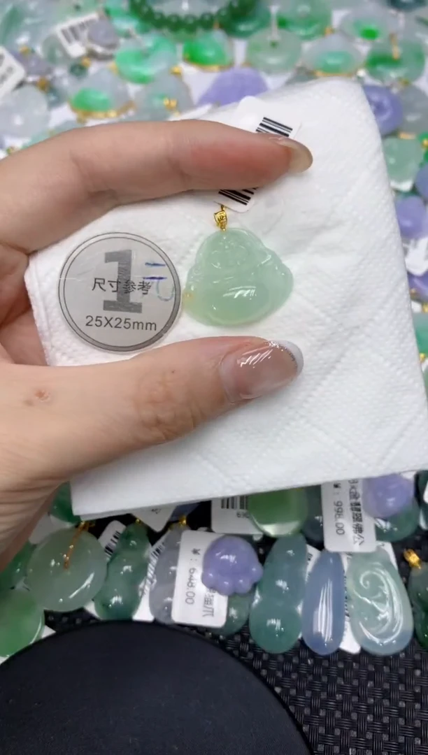 颈饰18K金镶嵌翡翠11111111