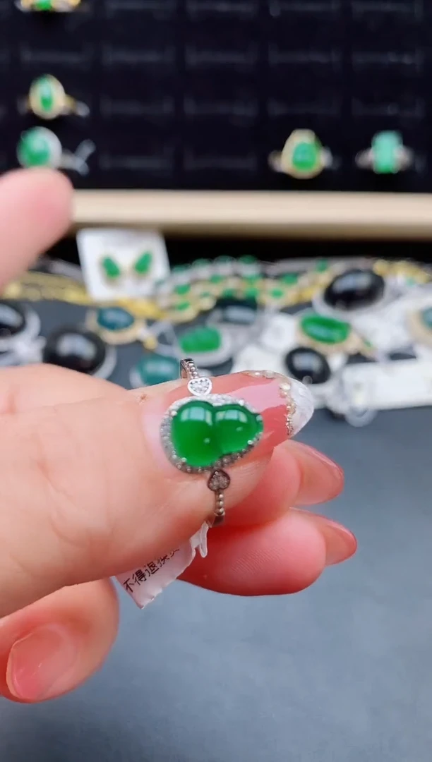 【闪购商品】翡翠戒指银S925镶嵌12121
