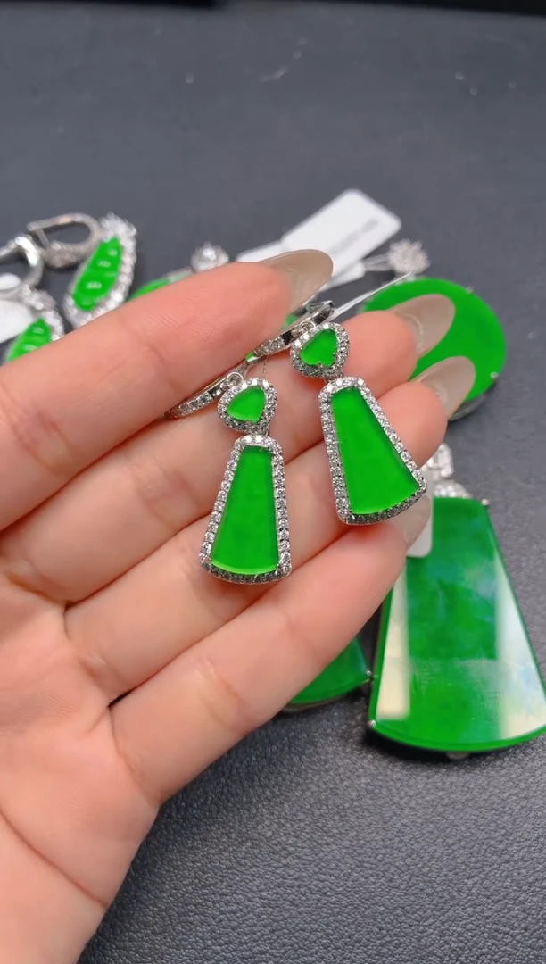 吊坠(不含链)银S925镶嵌翡翠1