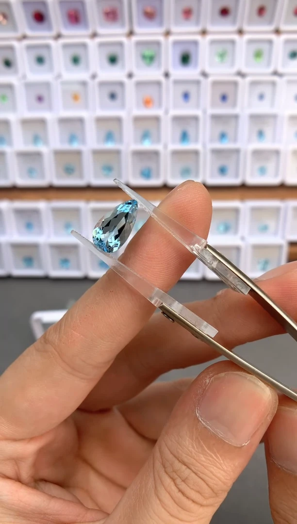 未镶嵌裸石定制海蓝宝石2.49ct 圣马