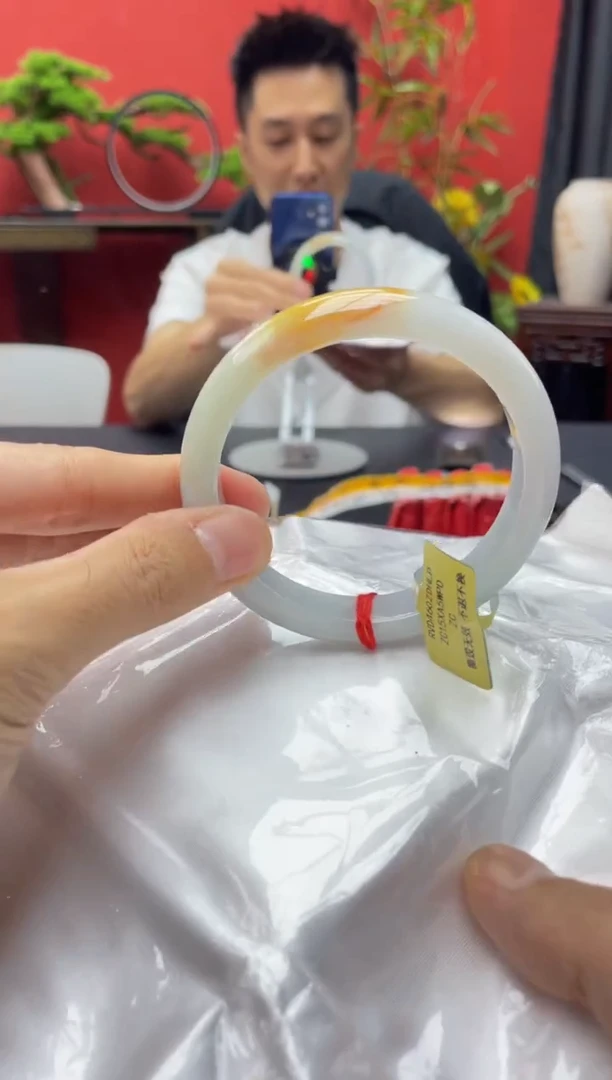 未镶嵌手镯翡翠8