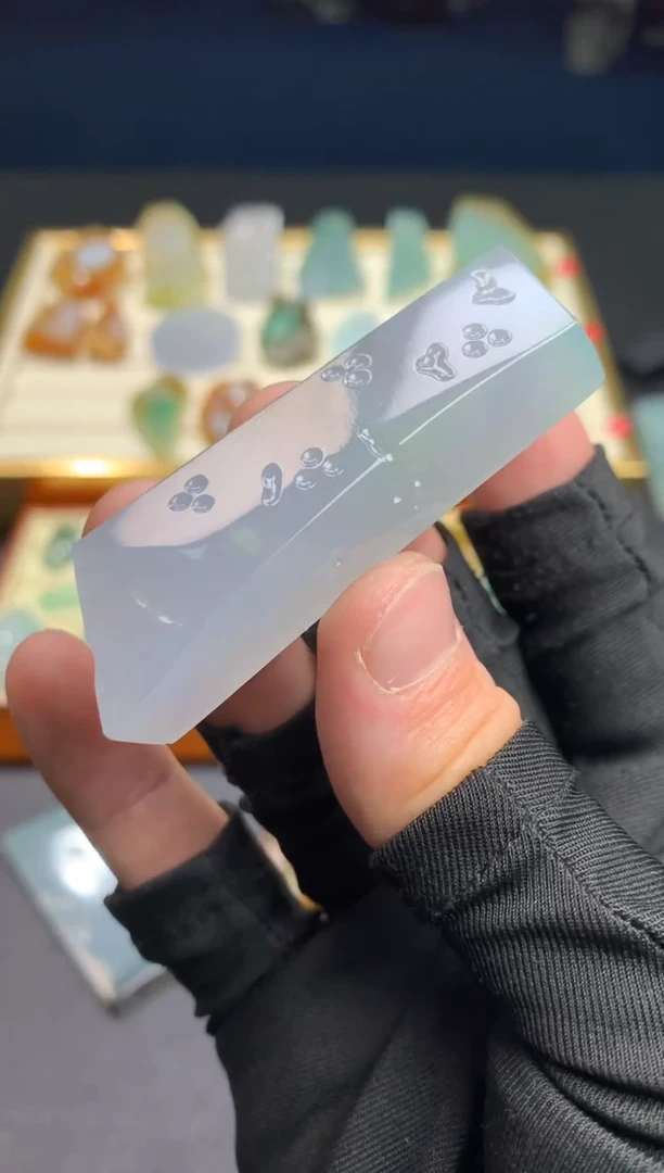 【闪购商品】定制翡翠未镶嵌             