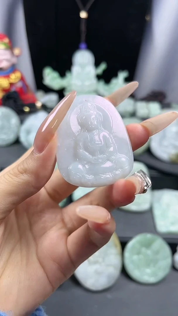 【闪购商品】翡翠颈饰未镶嵌观音