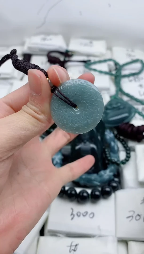 颈饰未镶嵌翡翠8