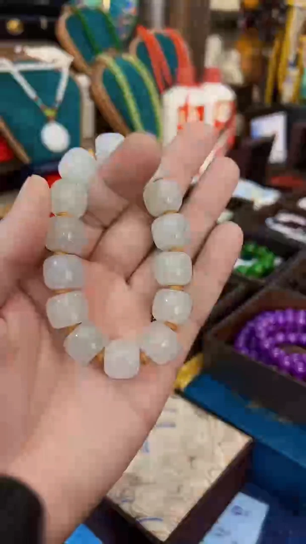 【闪购商品】玛瑙/玉髓笔搁合金天山 单圈 (飞铃文玩)