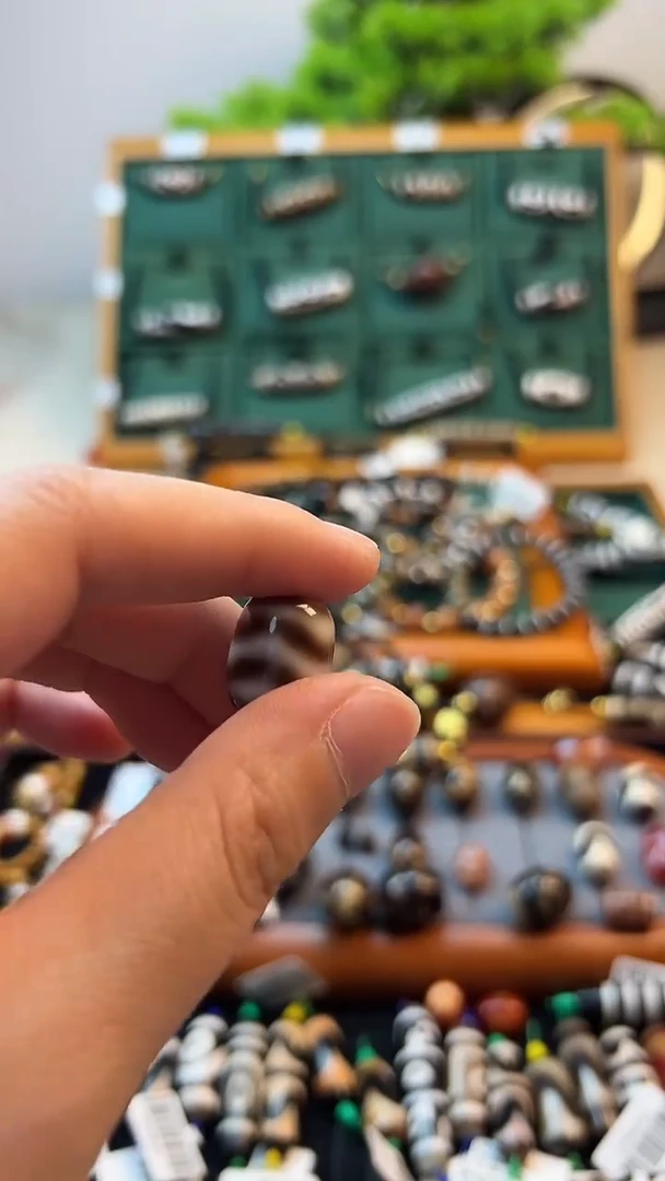 玛瑙/玉髓（覆膜）颈饰未镶嵌67（微瑕随机发货）