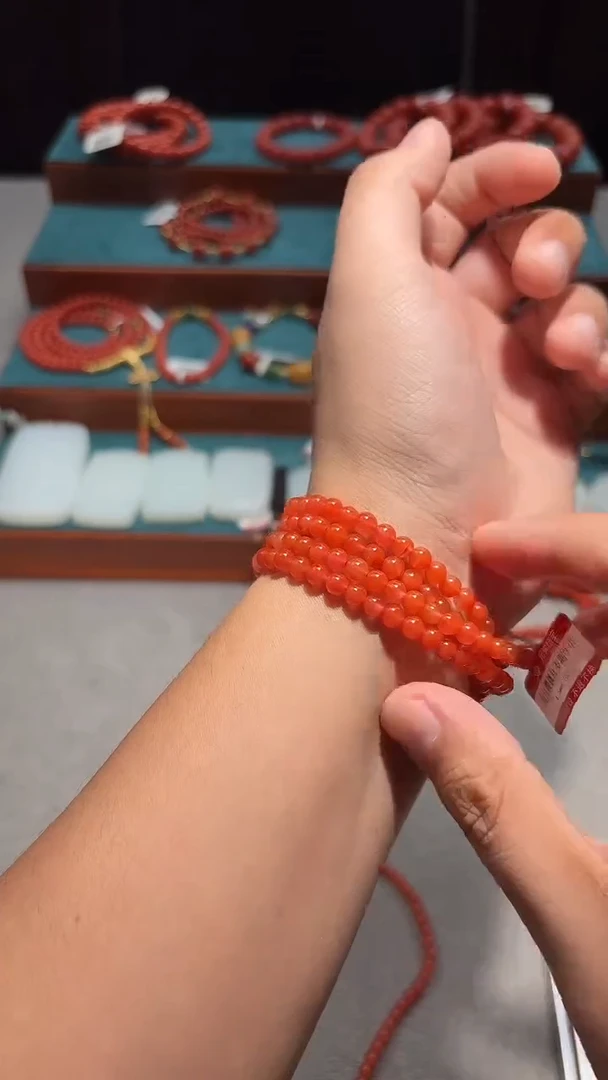 手串未镶嵌南红玛瑙多圈手串卡5