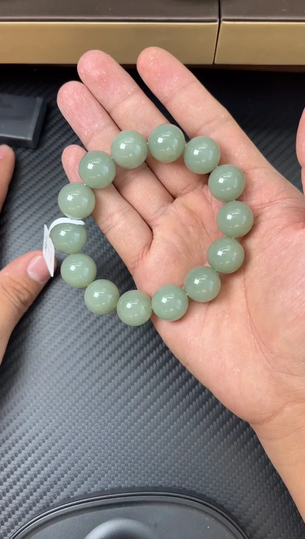 未镶嵌手串和田玉且末近矿微色差卡16m