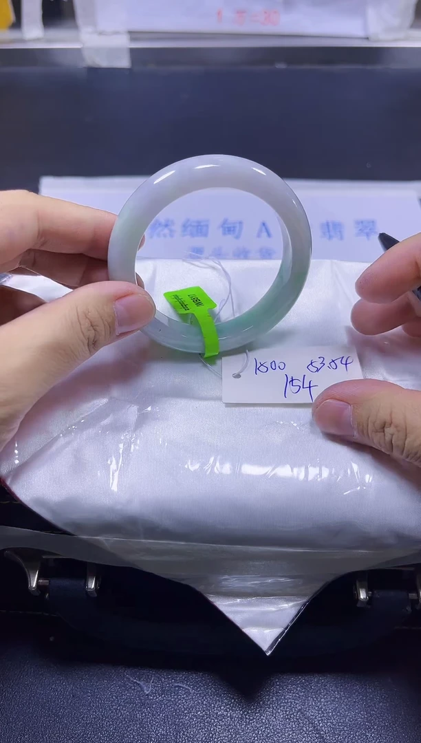 【闪购商品】翡翠手镯未镶嵌A货翡翠手镯团购多样性发货154