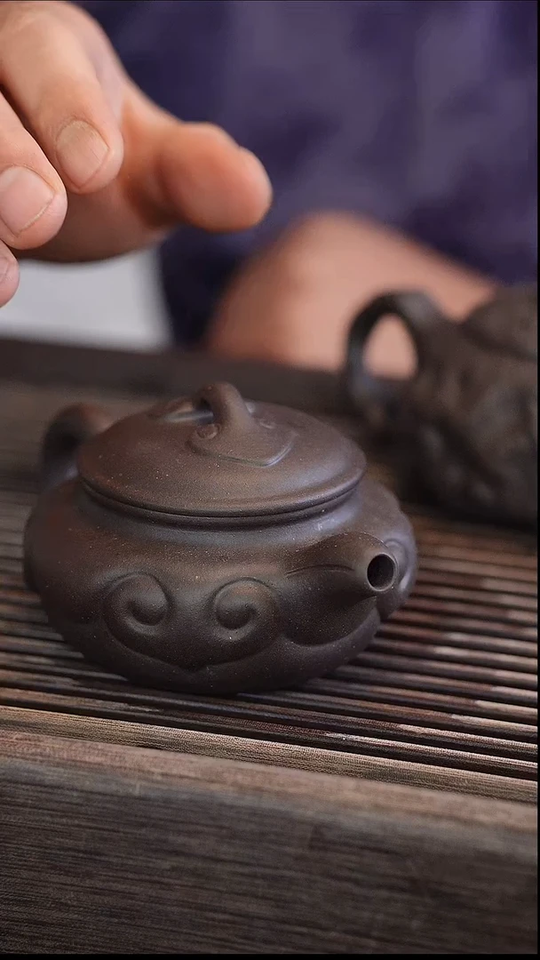 茶壶紫砂如意仿古 黑金砂 半手工 180cc