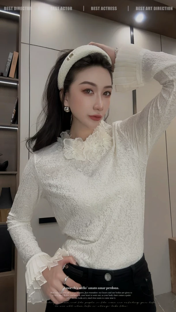 法式2025秋冬新款气质女人味高级感拼接宫廷风设计感长袖蕾丝上衣