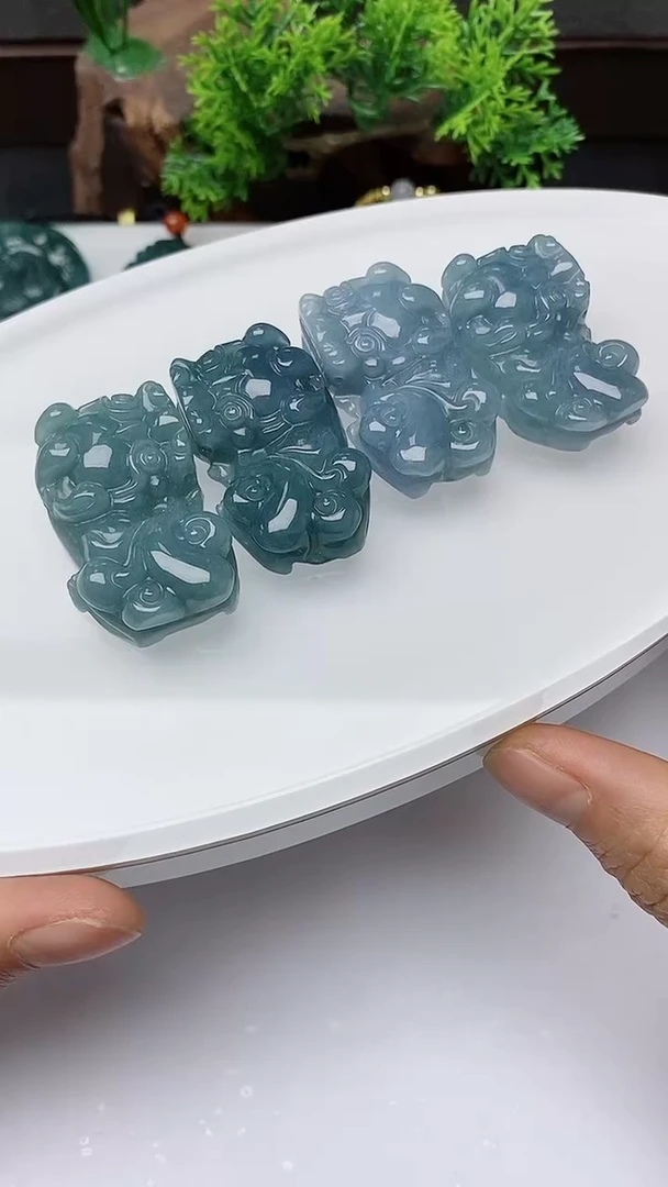 【闪购商品】翡翠颈饰未镶嵌多样性发其一