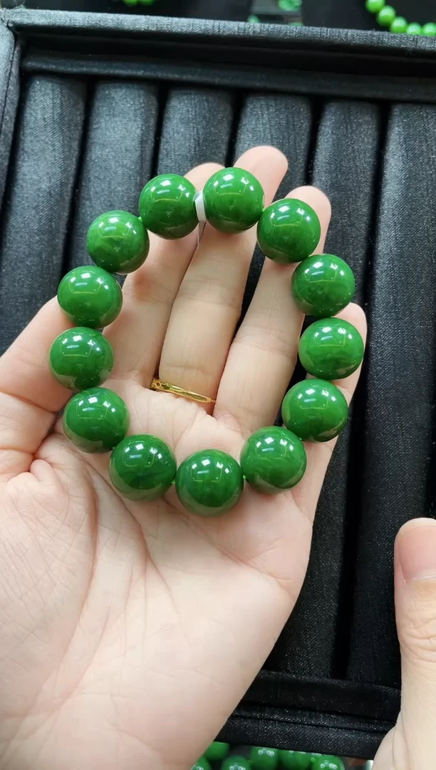 【闪购商品】和田玉手串未镶嵌多样性发一