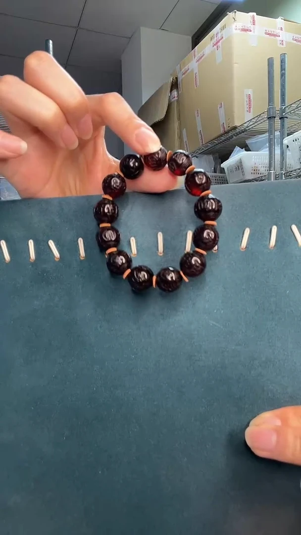 未镶嵌琥珀裸石G1640天然蜜蜡