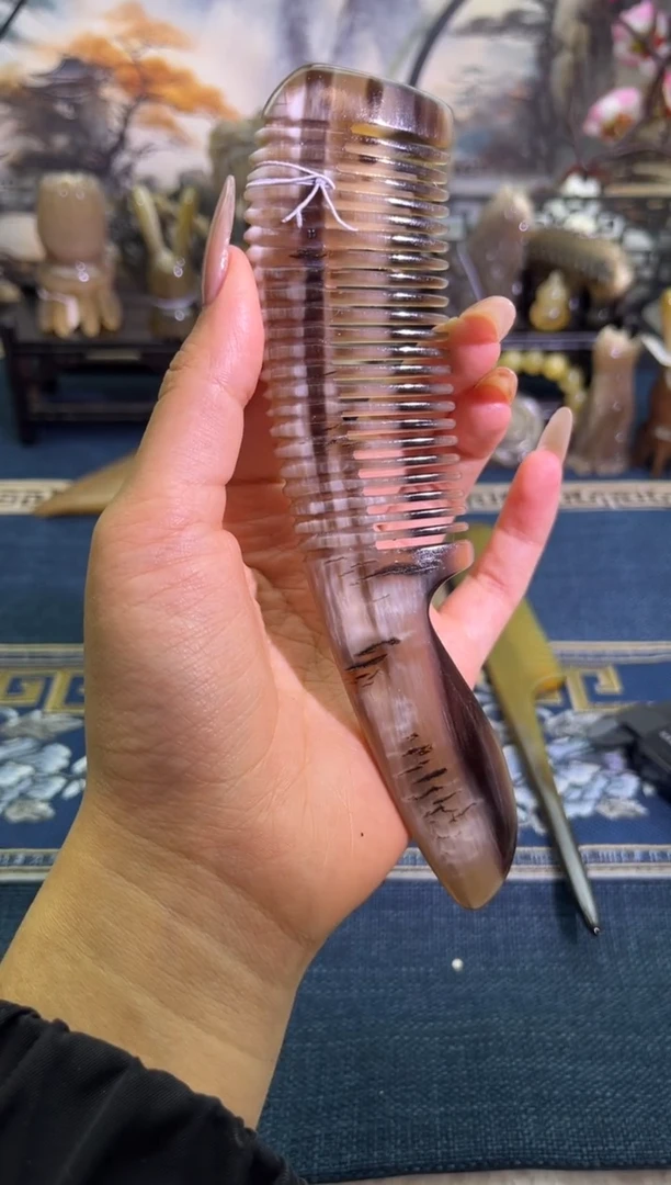 云南老白水老料手柄梳