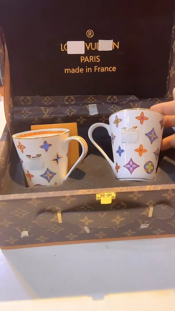 杯鸿辉家品牌瓷器，京东包邮！