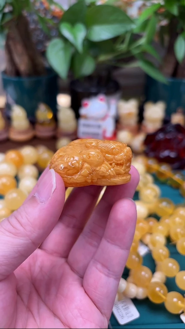 手链蜜蜡未镶嵌p39老白花蜡貔貅  19.56