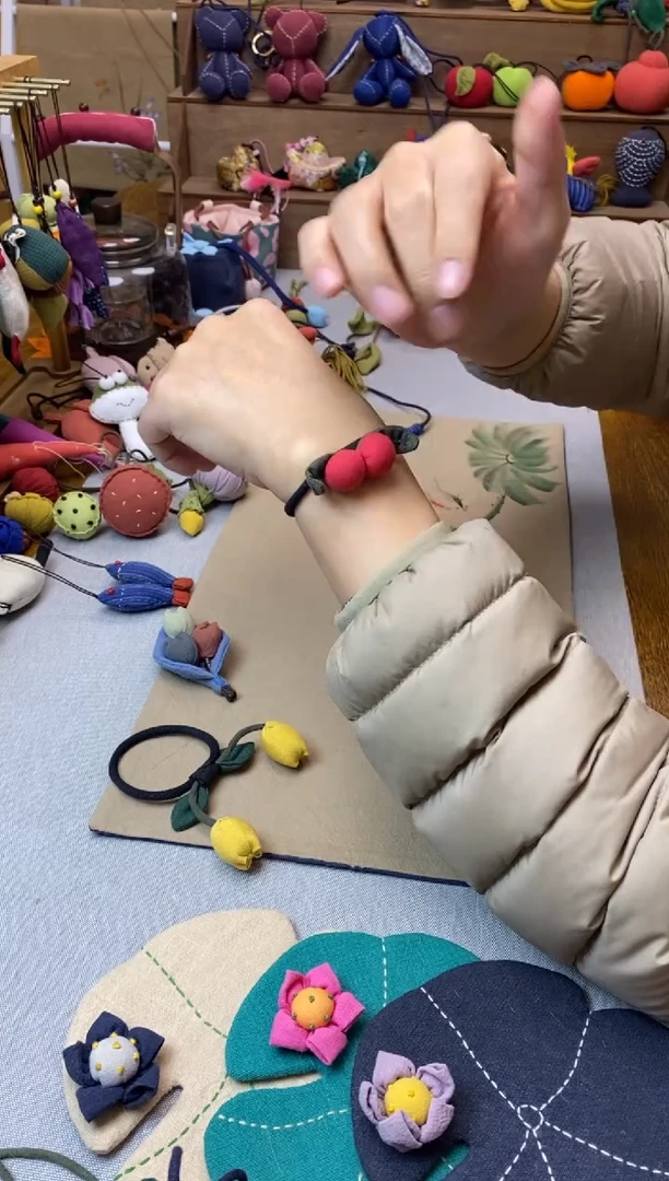 布布艺头绳（樱桃1+黄郁金香1）