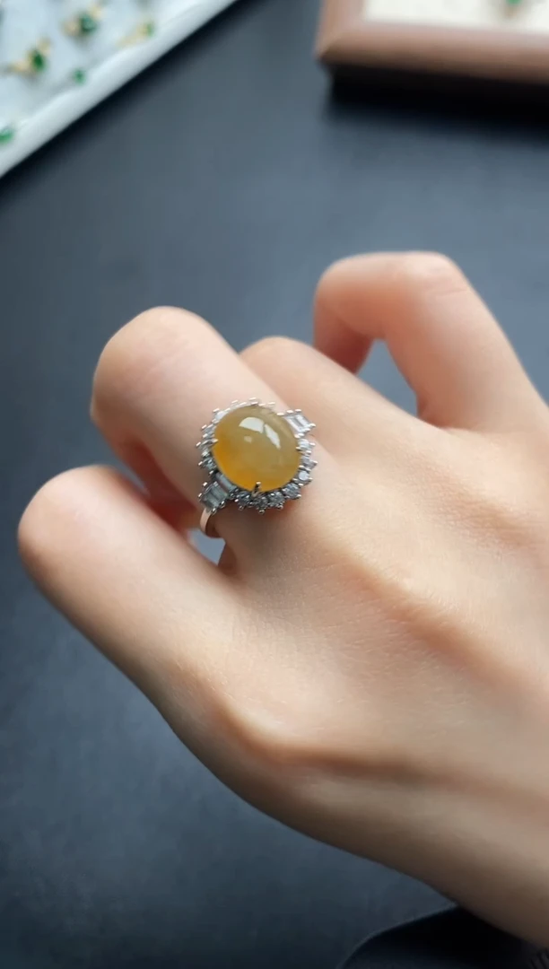 银S925镶嵌戒指翡翠一物一证一礼盒