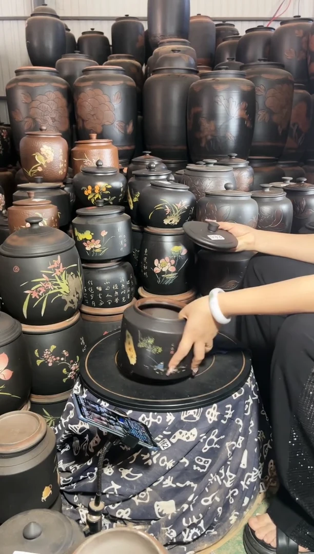 壶大大瑕疵茶叶罐 德钟彩填 932