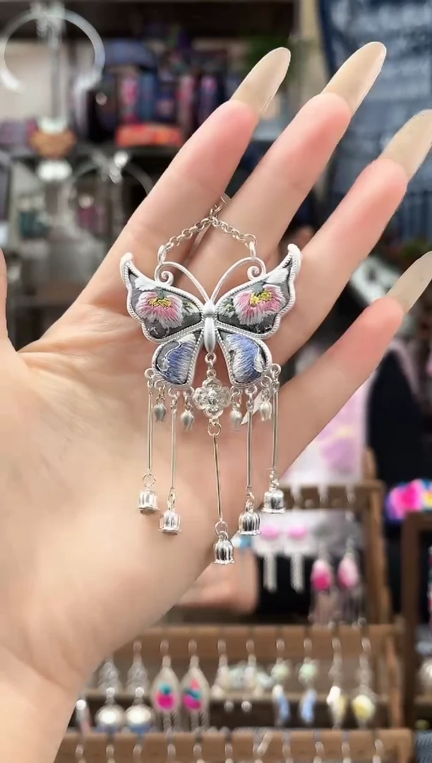 织绣民族风非遗老绣苗银饰品216