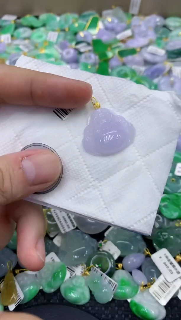 颈饰18K金镶嵌翡翠天然缅甸翡翠A货