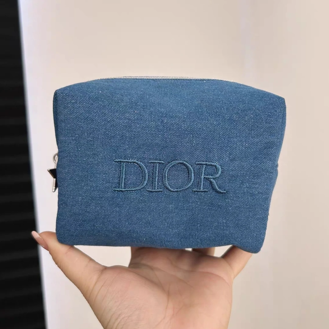 迪奥【K178】蓝色牛仔面料化妆包大容量旅行收纳包便携手拿包