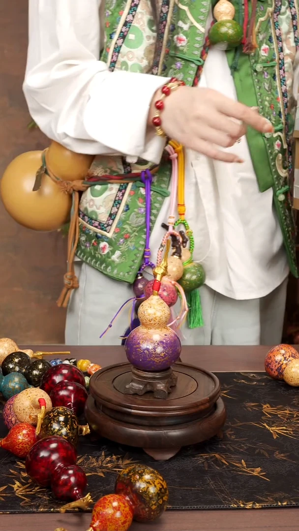 123--大漆车挂小葫芦----168