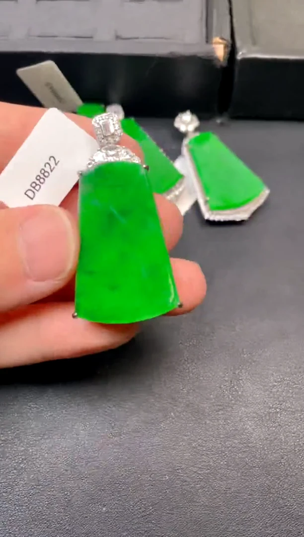 吊坠(不含链)银S925镶嵌翡翠吊坠