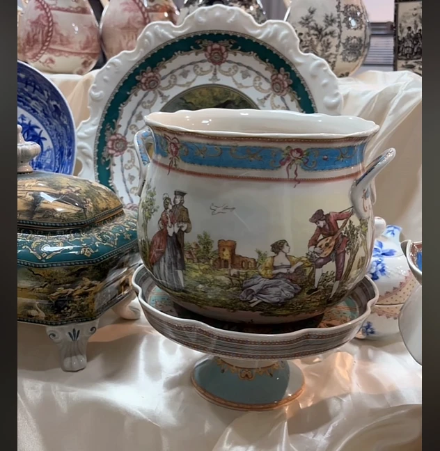 欧洲名画 cz 花瓶