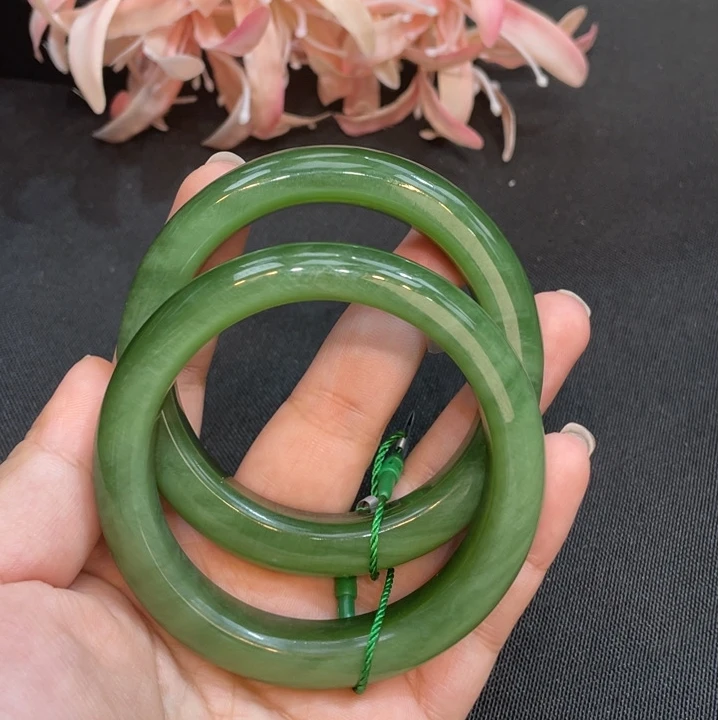 39丨和田玉手镯圈口53-56丨多样性发一