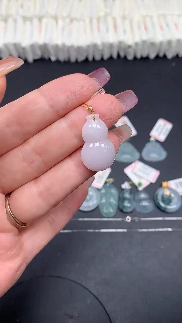 翡翠18K金镶嵌吊坠(不含链)MS190145