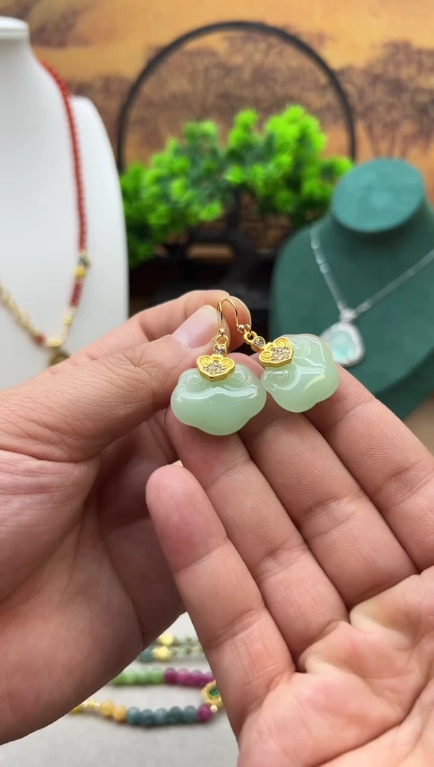 和田玉14K金镶嵌耳饰E451