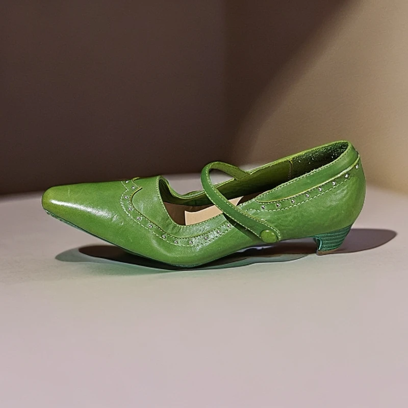 高端时尚百搭原创手工马皮粗跟浅口玛丽珍女鞋中跟铆钉复古小皮鞋