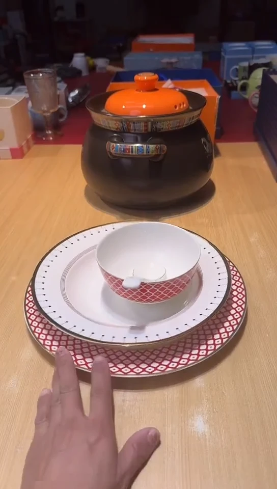 瓷片生活的本意是开心阿@@1