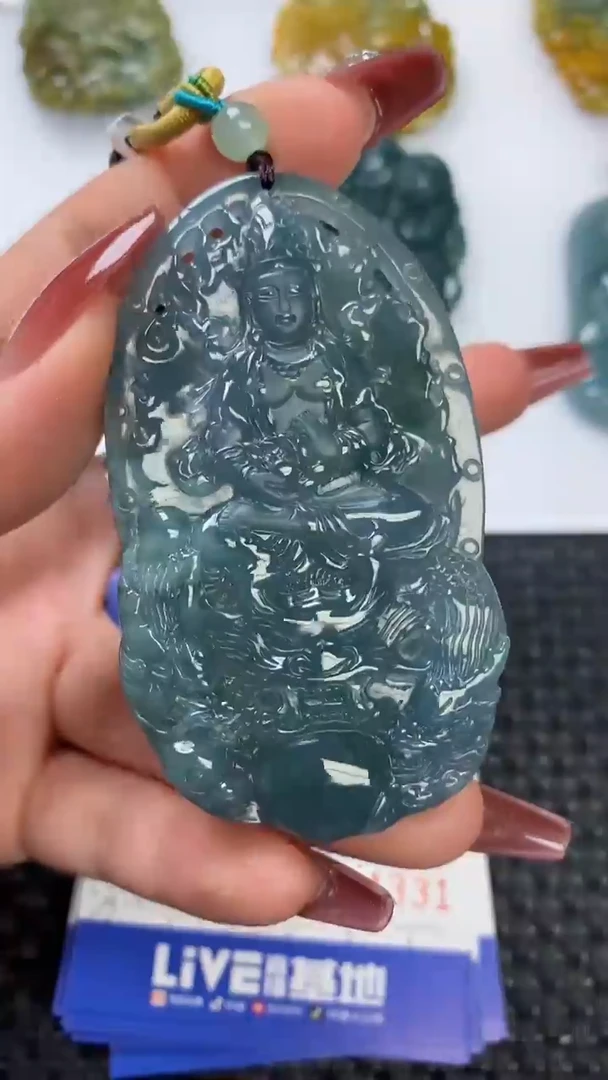 【闪购商品】翡翠颈饰未镶嵌1111111111111111